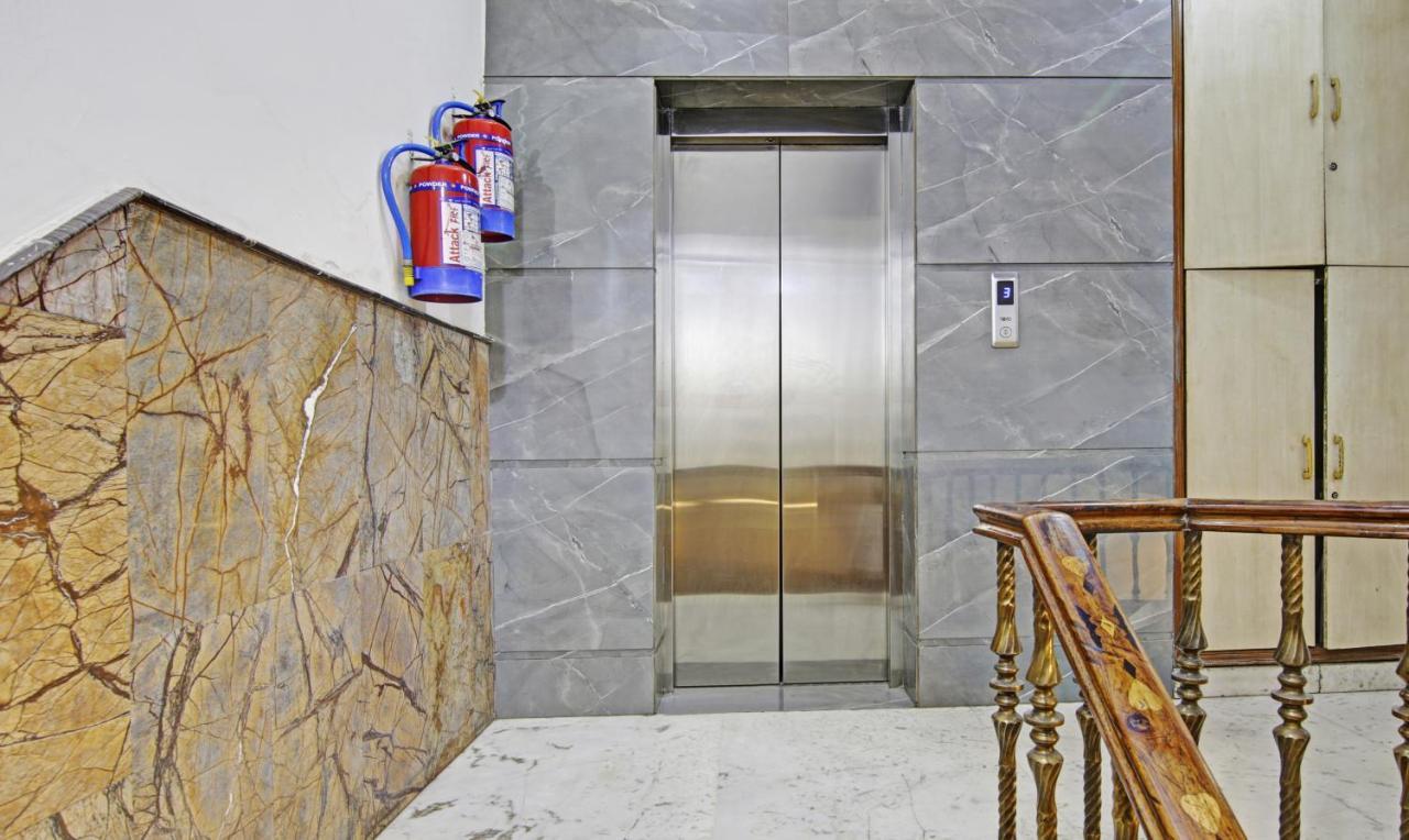 Hotel Singh Continetal Dillí Exteriér fotografie