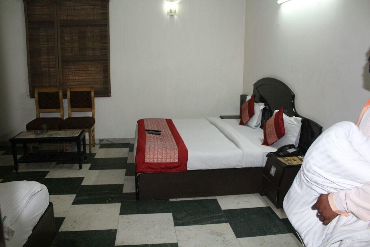 Hotel Singh Continetal Dillí Exteriér fotografie