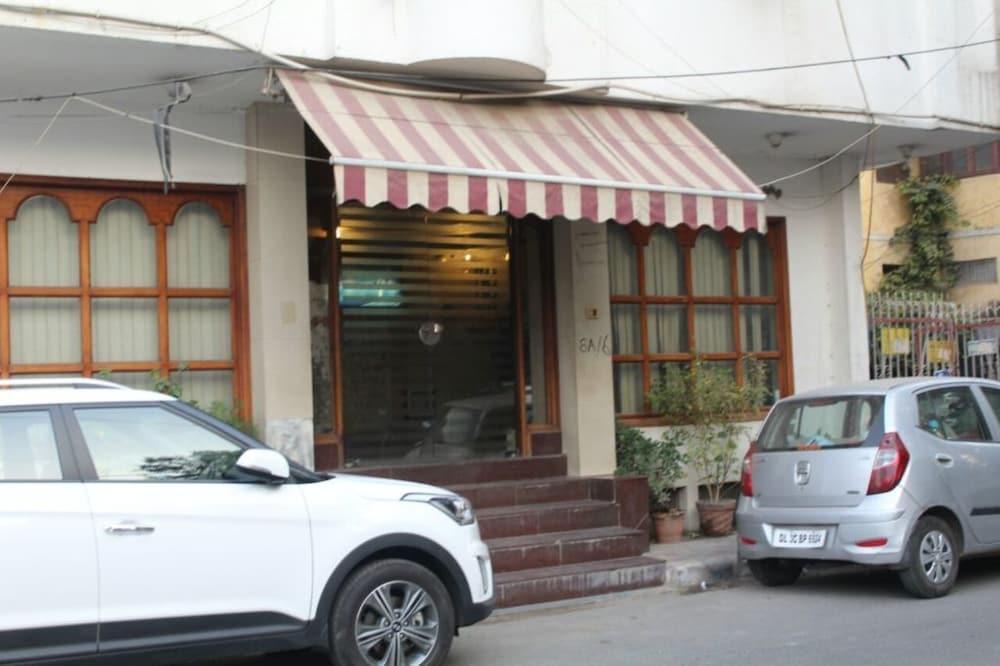 Hotel Singh Continetal Dillí Exteriér fotografie