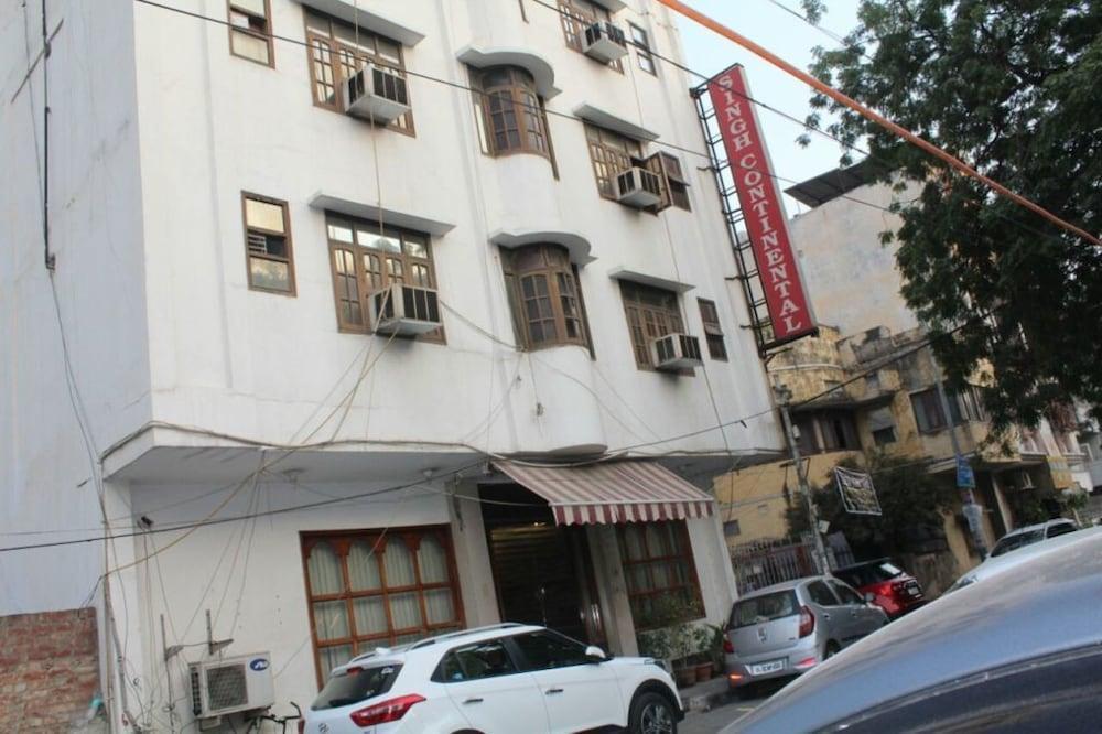 Hotel Singh Continetal Dillí Exteriér fotografie