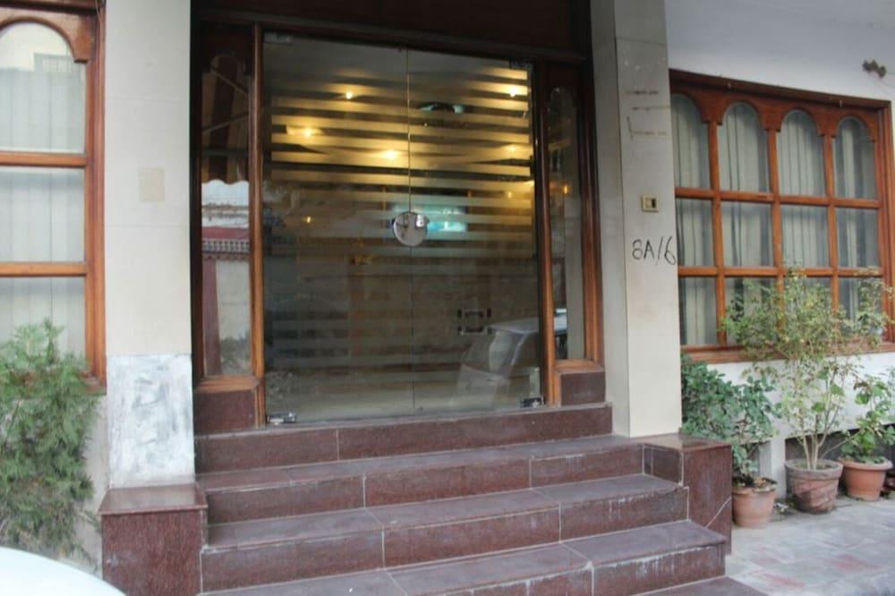 Hotel Singh Continetal Dillí Exteriér fotografie